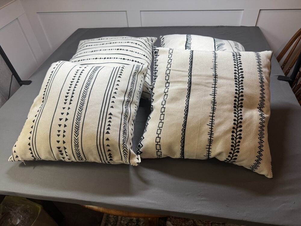 Emvency Throw Pillows Zippered Set Of 4